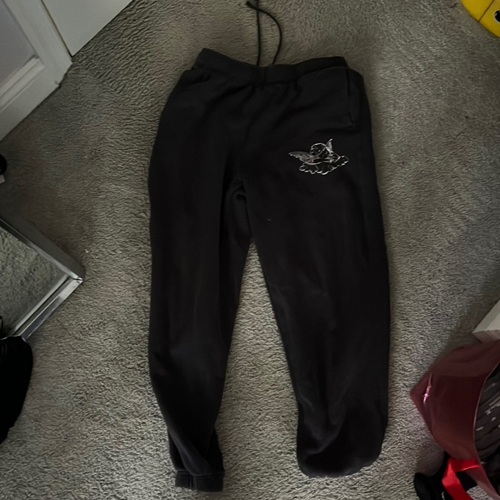 Pacsun sweatpants with angel on front